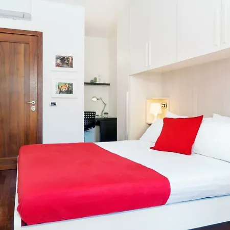 Four Bedroom Near Metro Apartamento *