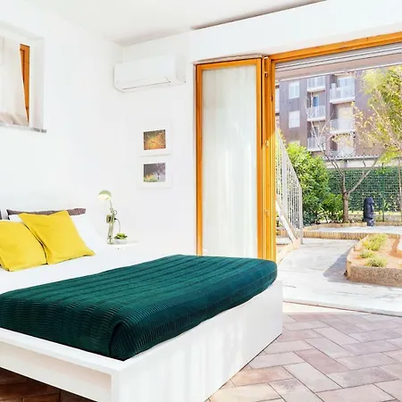 Four Bedroom Near Metro Apartamento *
